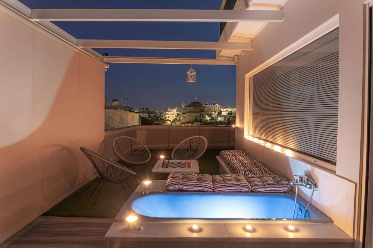Tiny Central Penthouse, Big Terrace Каламата Екстериор снимка